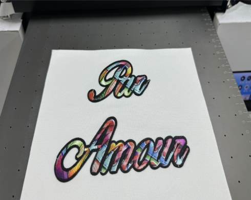 Embroidery full color printing with UV printer CCD scanning